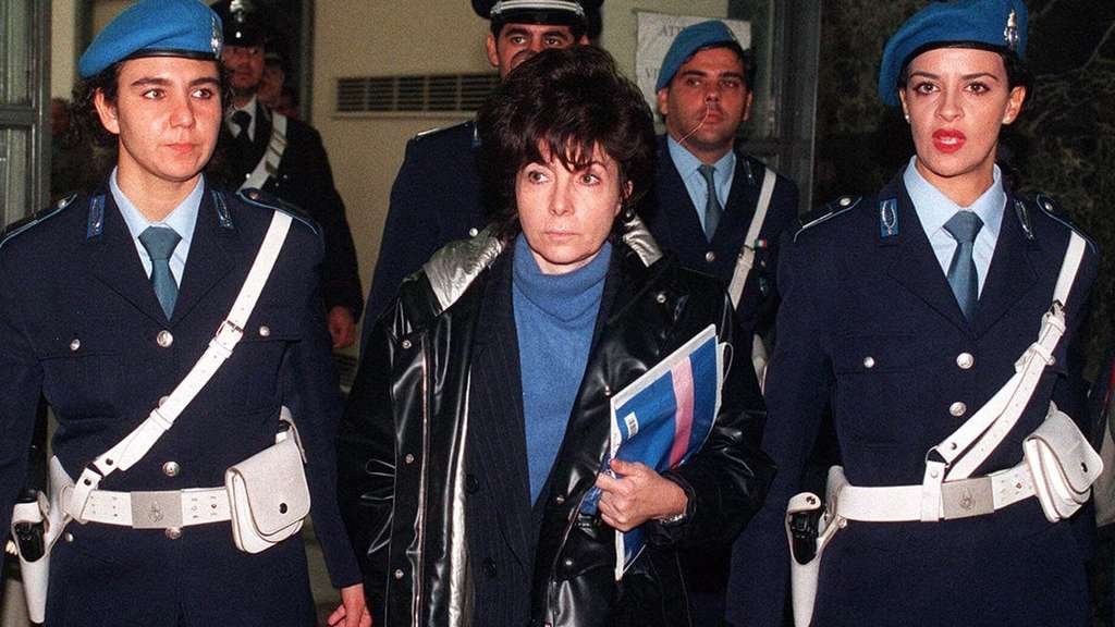 Saudara perempuan Matteo Messina Denaro, Patrizia Reggiani saat ditangkap