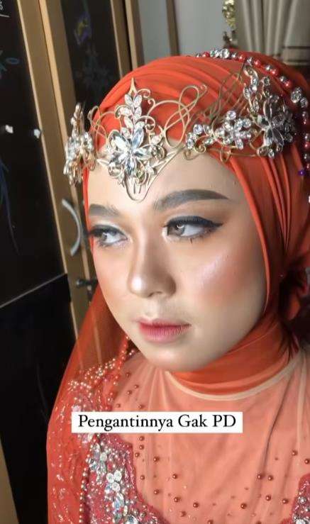 Makeup MUA pilihan sendiri versus MUA pilihan mertua.