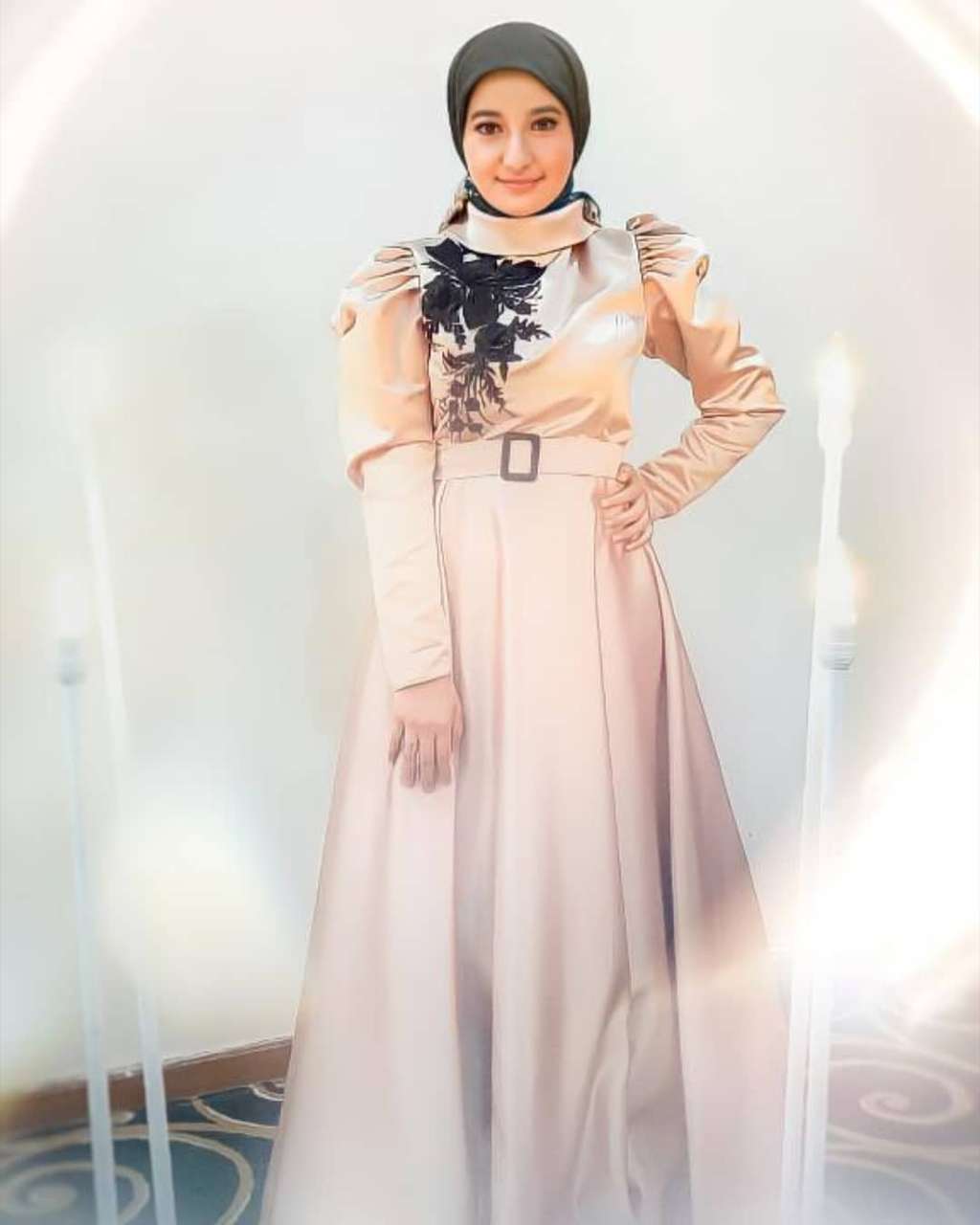 Potret penampilan Aty istri Fildan D Academy 4