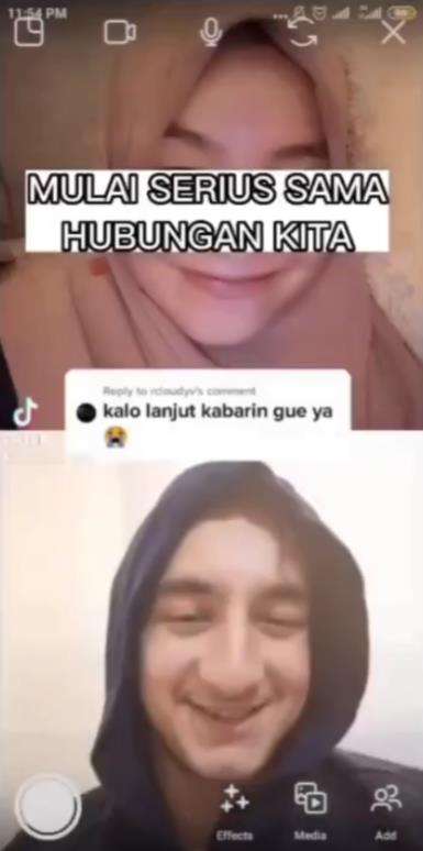 Dapat jodoh lewat online.