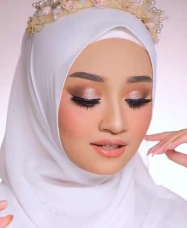 Merias Pengantin