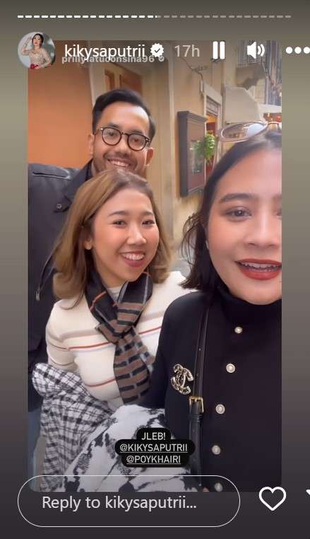 Potret bulan madu Kiky Saputri dan Khairi