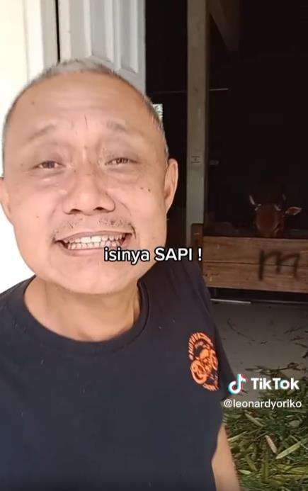 Rumah besar dan mewah di Madura.