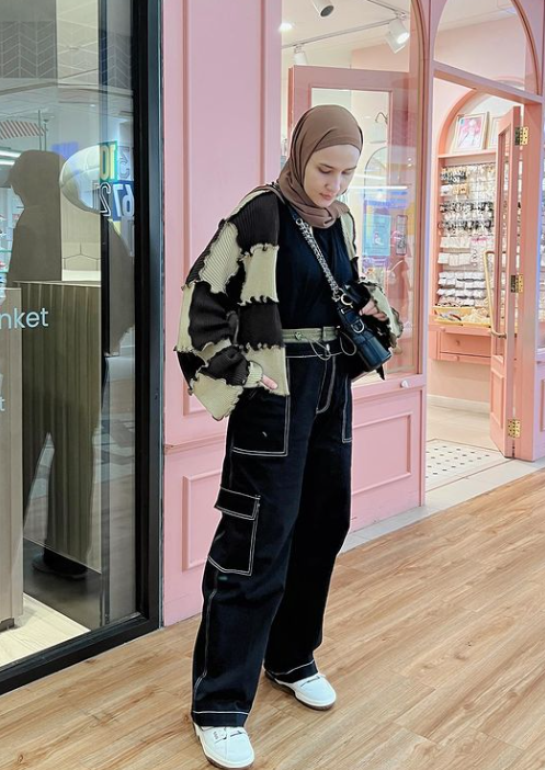 Instagram @dwihandaanda