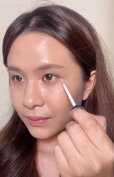 Memakai Color Corrector