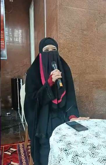 Potret Peggy Melati Sukma