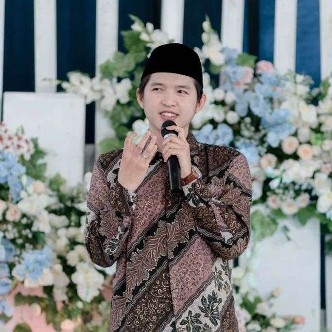 ustaz dennis lim