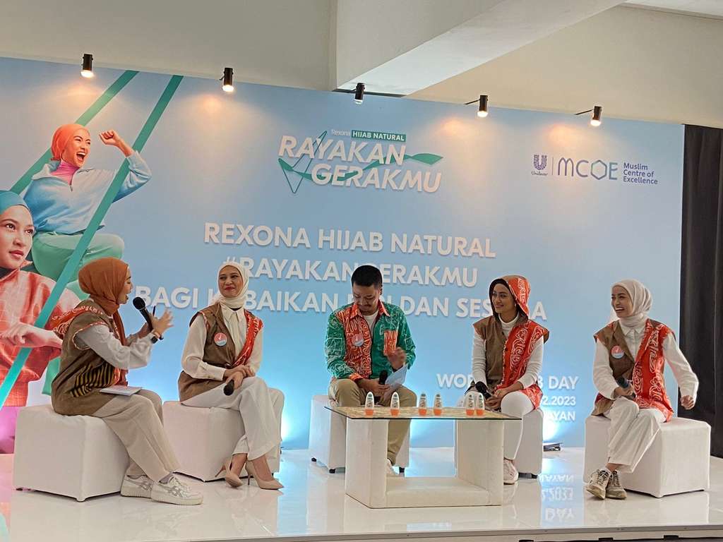 Rexona Hijab Natural meluncurkan kampanye #RayakanGerakmu Rexona Hijab Natural meluncurkan kampanye #RayakanGerakmu