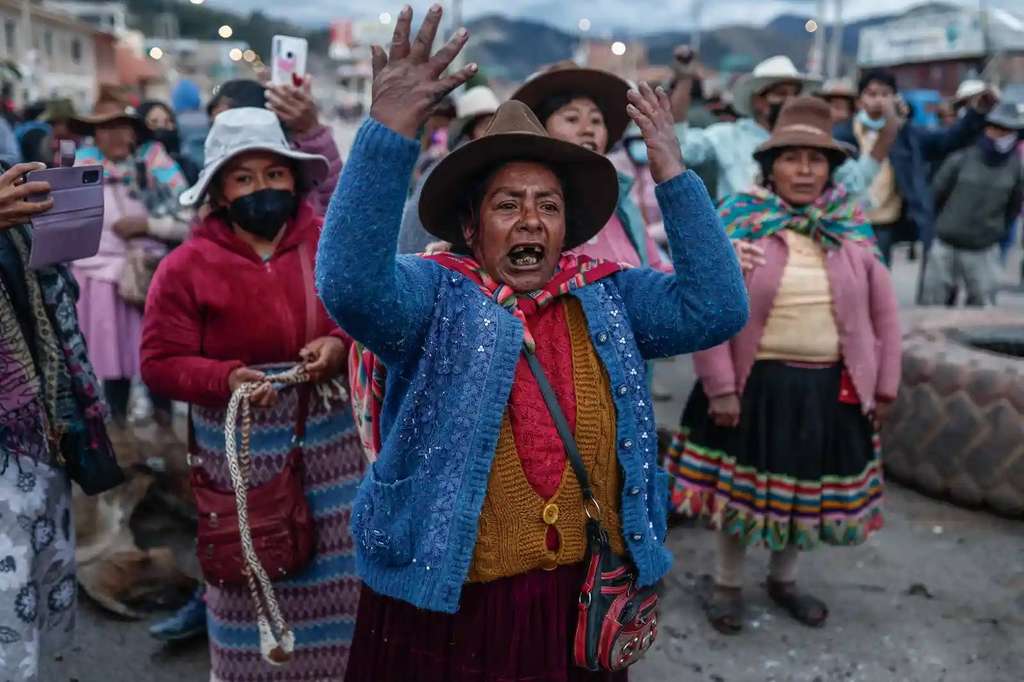 Pendukung Pedro Castillo menggelar protes di sekujur Peru
