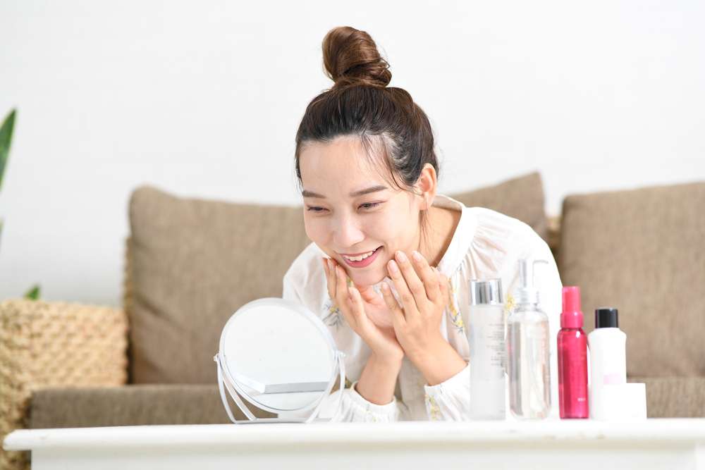 Tips Mencegah Makeup Longsor yang Sering Viral di Medsos, Biar Hari Bahagia Makin Sempurna
