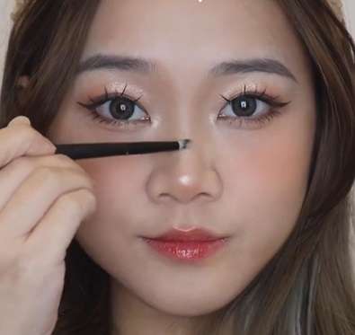 Memakai Highlighter