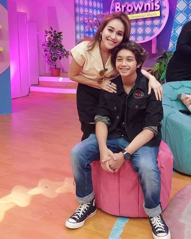 ayu