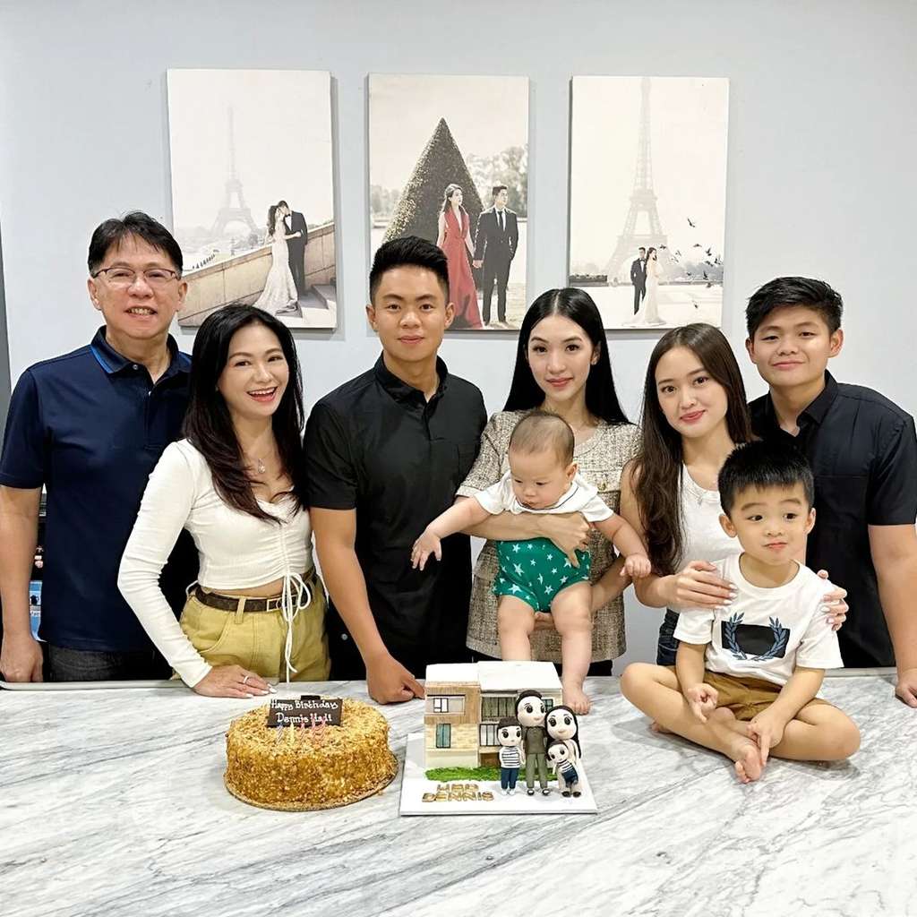 Potret nenek tercantik Puspa Dewi