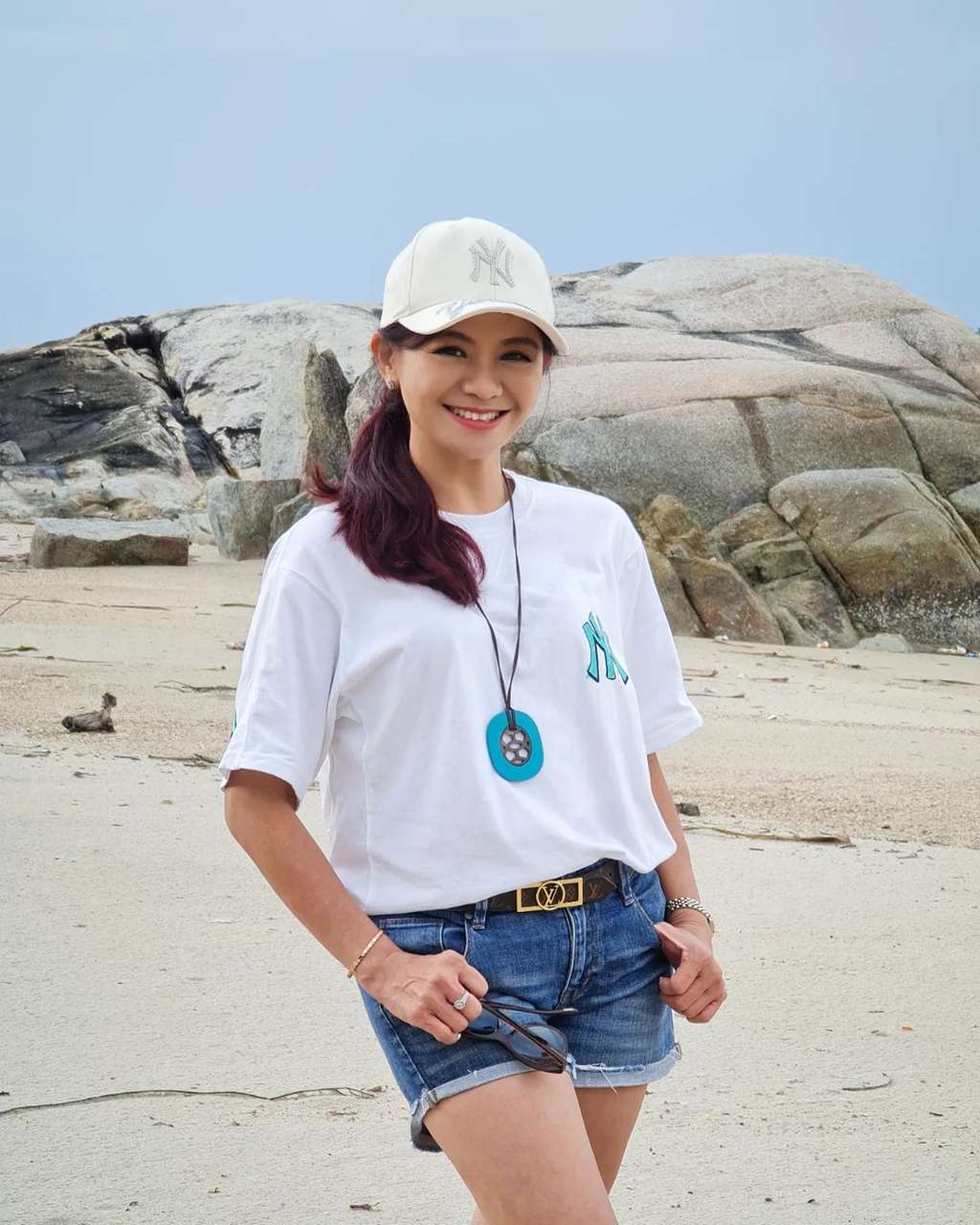 Potret nenek tercantik Puspa Dewi