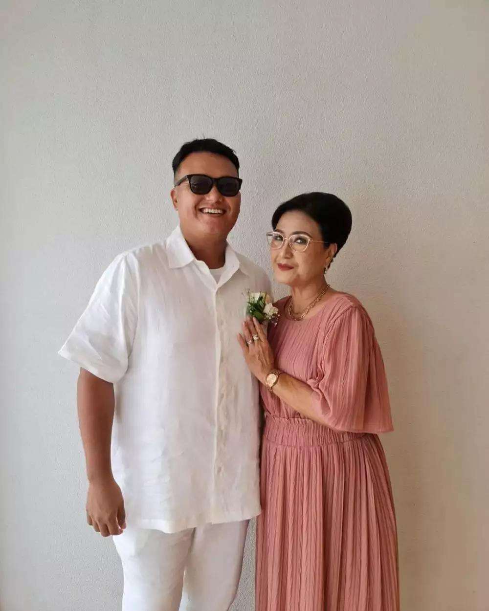 Bidadari Warkop DKI tetap eksis di dunia hiburan.