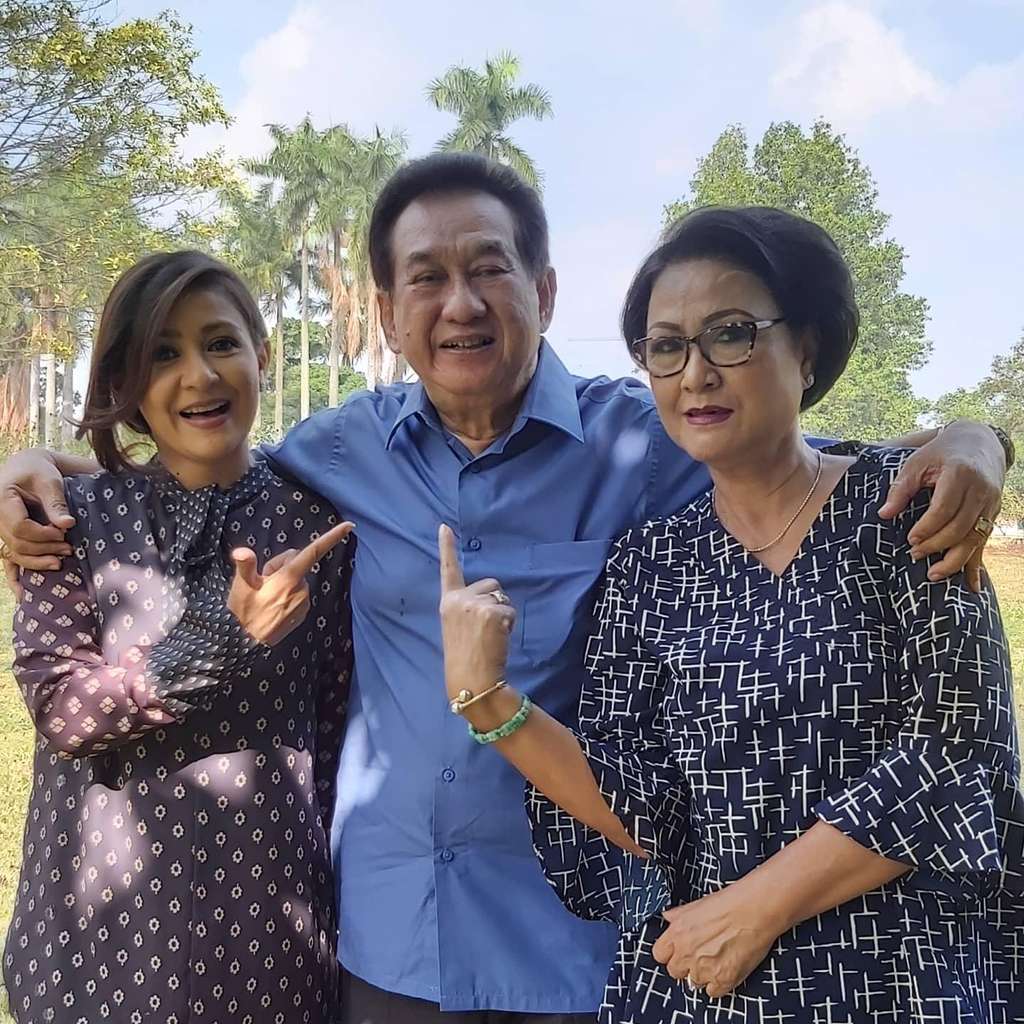 Bidadari Warkop DKI tetap eksis di dunia hiburan.