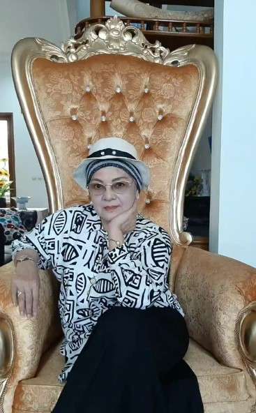 Potret Leily Sagita Potret Leily Sagita