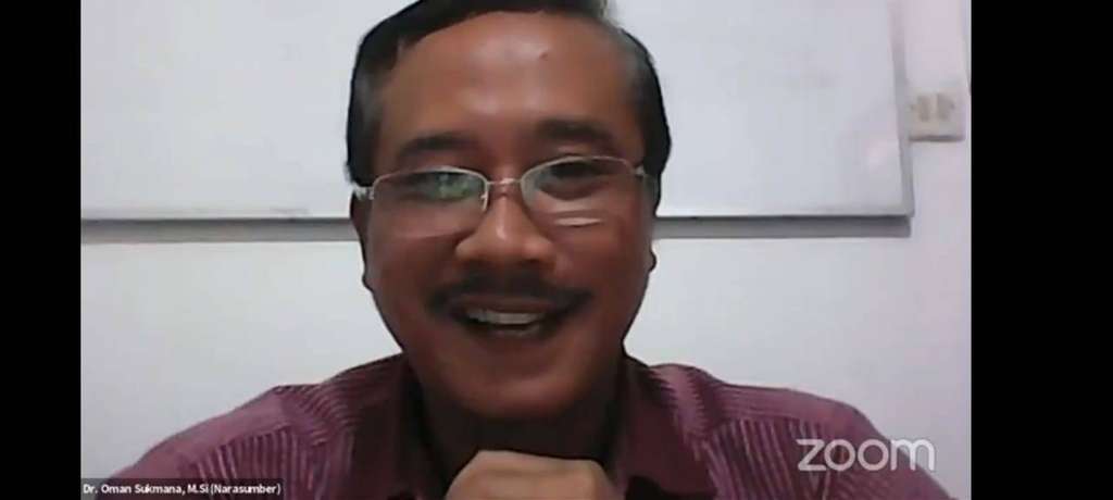 Prof. Dr. Oman Sukmana, M.Si., Guru Besar Sosiologi  FISIP-Universitas Muhamdiyah Malang (UMM)