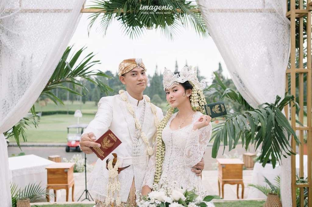 Transformasi Adinda Rizki Aprilia Azani
