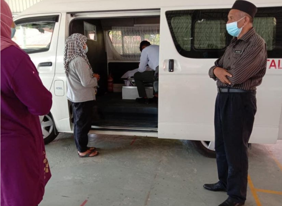 Terlanjur Senang Dijemput Sang Ayah, Ternyata Mobil Jenazah Datang Bawa Mayat Ayahnya