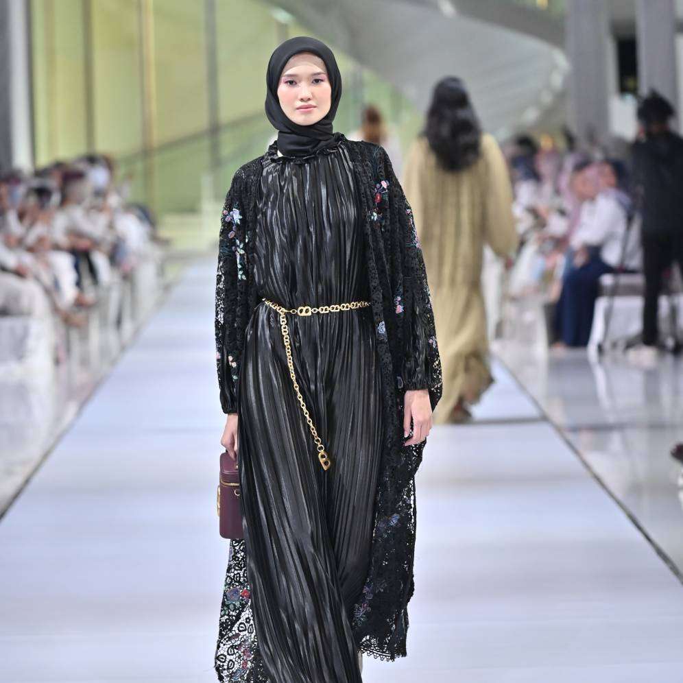 Benang Jarum Benang Jarum