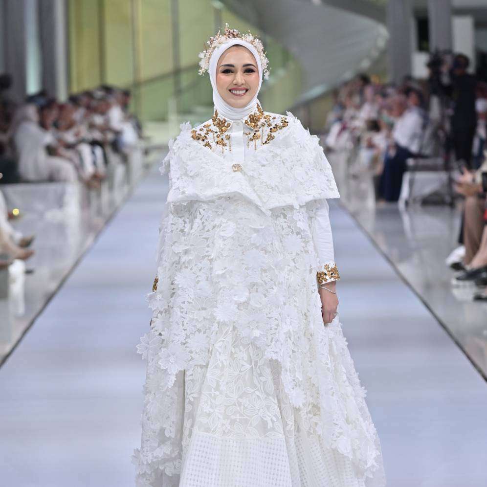 Benang Jarum Benang Jarum