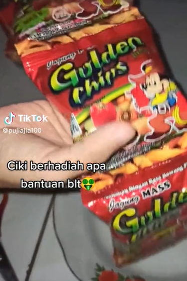 Wanita Ini Panen Hadiah Ratusan Ribu dari Ciki Rp500