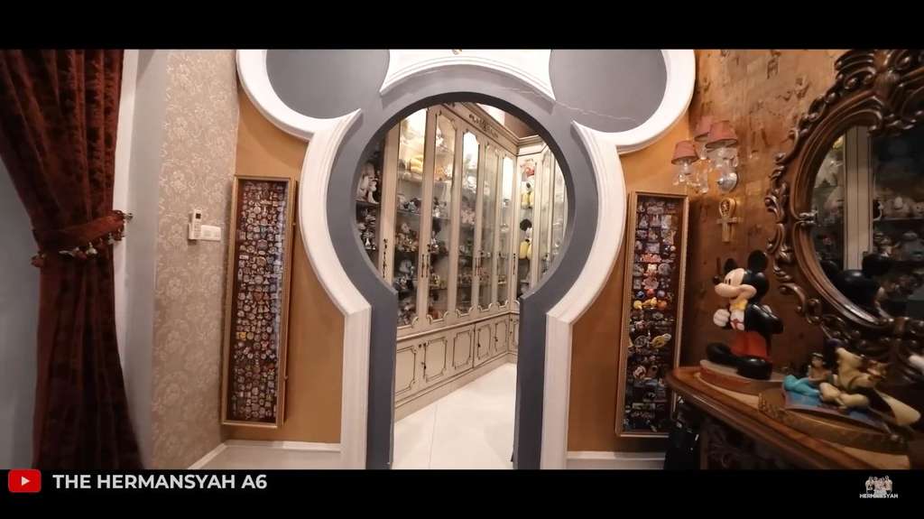 Sosok Monica Soraya Crazy Rich yang Adopsi Belasan Anak, Punya Rumah Rp200 Miliar Mirip Disneyland