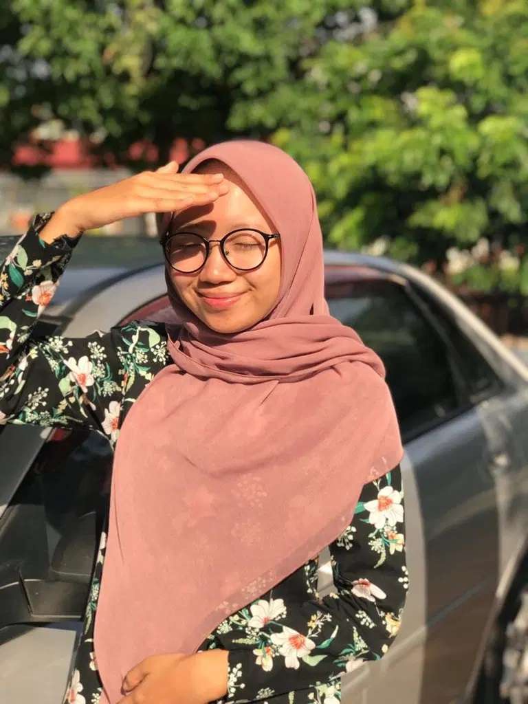 Gadis Tionghoa Gemar Pakai Hijab Sehari-Hari, Alasanya Bikin Terenyuh