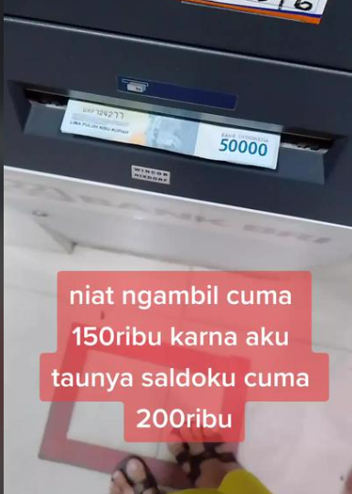 Wanita Syok Uang di Rekening Bertambah Jadi Rp27 Juta, Pas Dicek Ternyata Bikin Miris