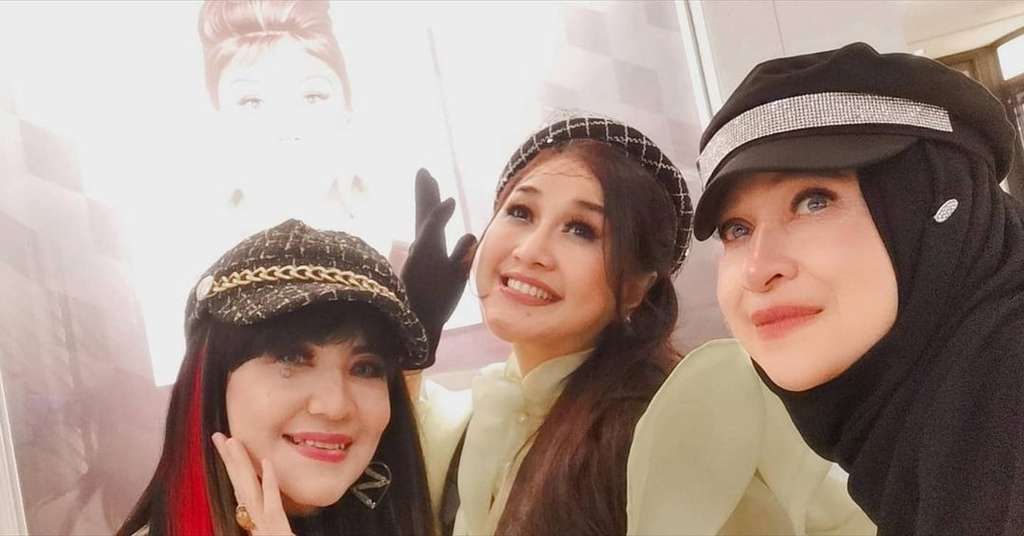 Potret Sylvana Herman Potret Sylvana Herman