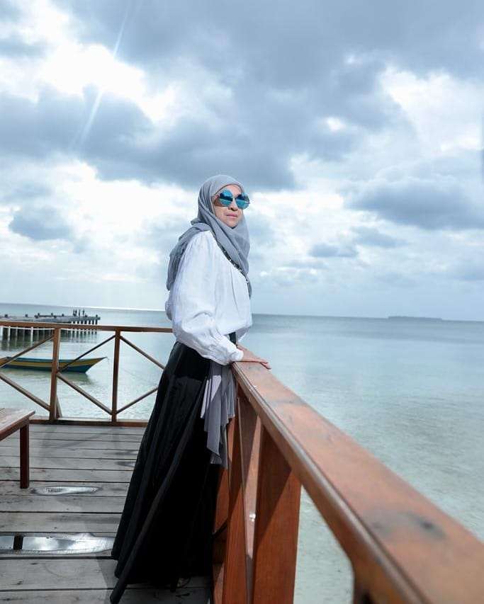 Potret Sylvana Herman Potret Sylvana Herman