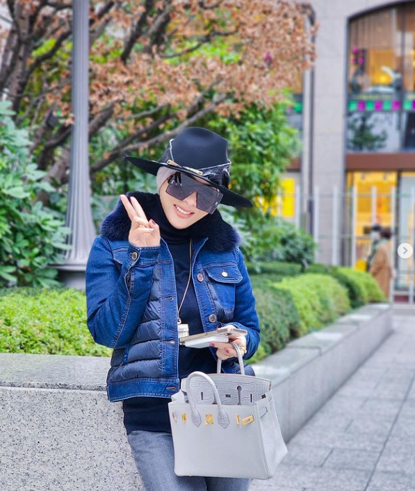 Instagram @princessyahrini