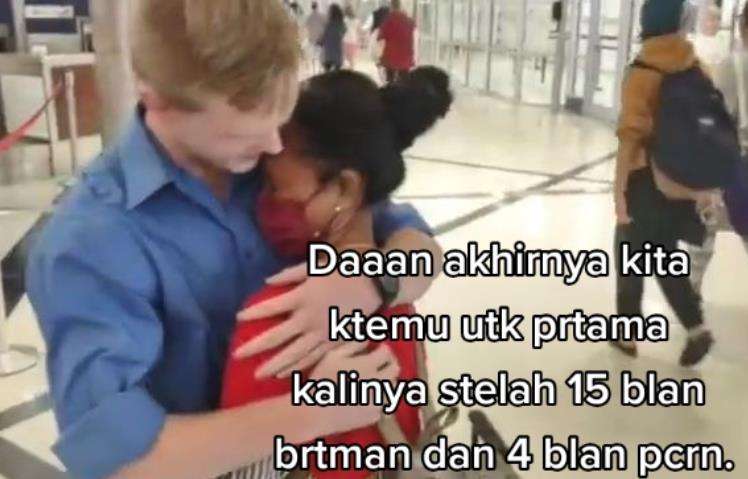 Kisah cinta unik gadis NTT dapat pacar bule Amerika.