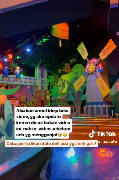 Main ke Istana Boneka di Dufan, Pengunjung Ini Kaget Boneka Melihat ke Kamera