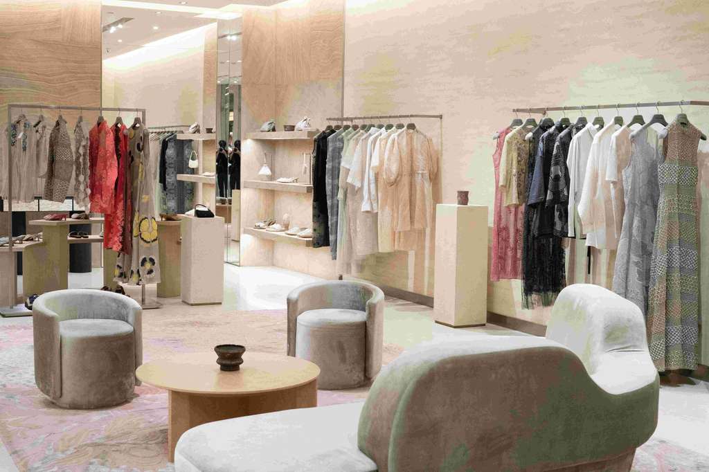 Koleksi Spring/Summer Sapto Djojokartiko