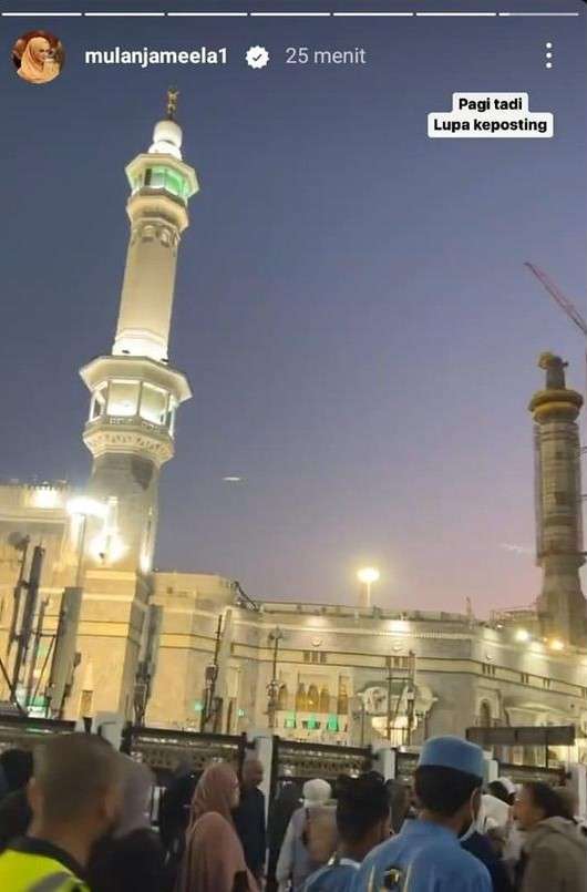 mulan jameela umroh