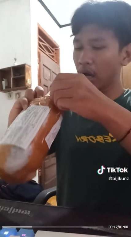 Nyesek! Paket Baru Datang Jadi Gak Bisa Dipake Gara-Gara Kelakuannya Sendiri