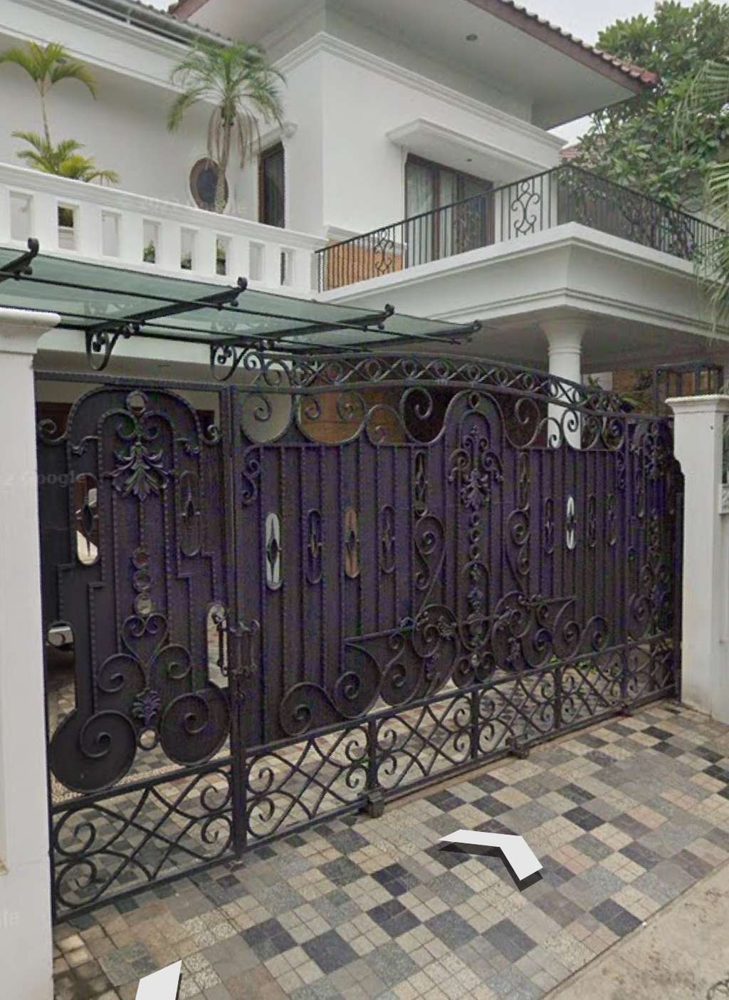 Rumah Mewah Diduga Milik Rafael Alun Simbolon