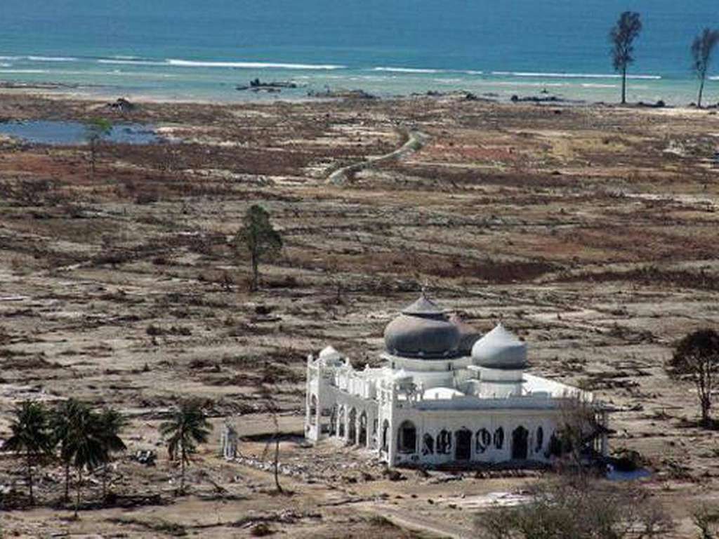 Gempa dan Tsunami Aceh, tahun 2004