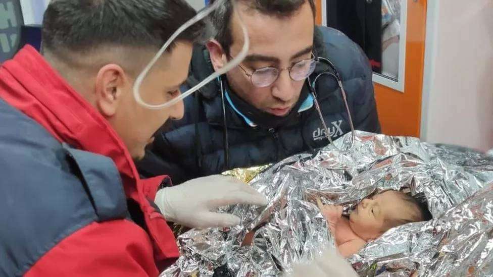 Yagiz, bayi berumur 10 hari saat diselamatkan dari reuntuhan gempa Turki