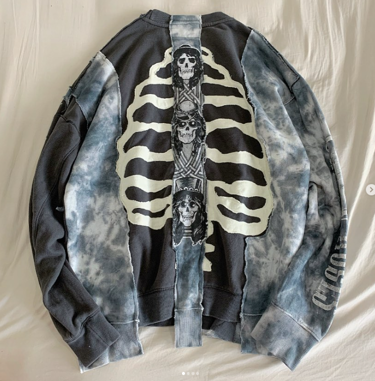 Instagram @dressedlikeparents Instagram @dressedlikeparents