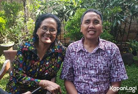 Gugun Gondrong dan Ibunya (Foto: Kapanlagi.com)
