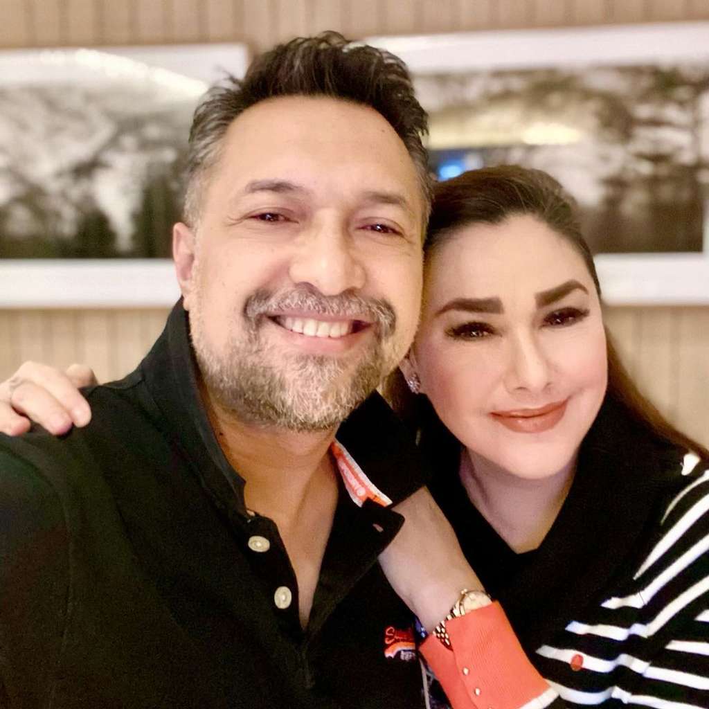 Potret Nia Zulkarnaen