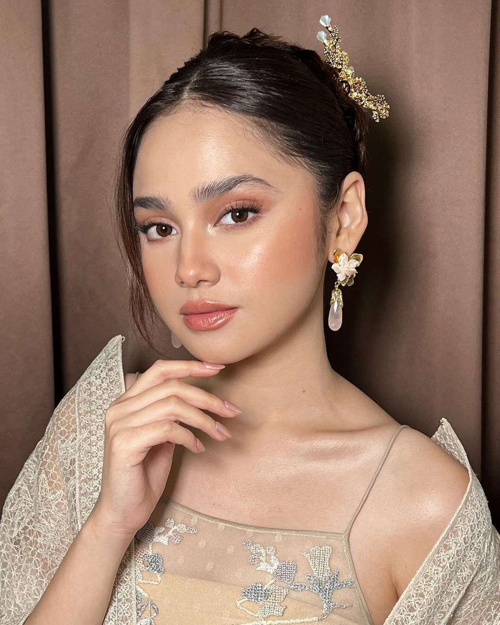 Syifa Hadju