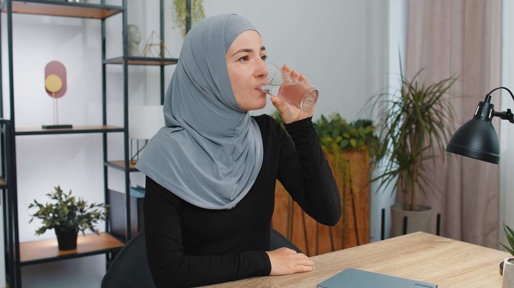 Minum Air