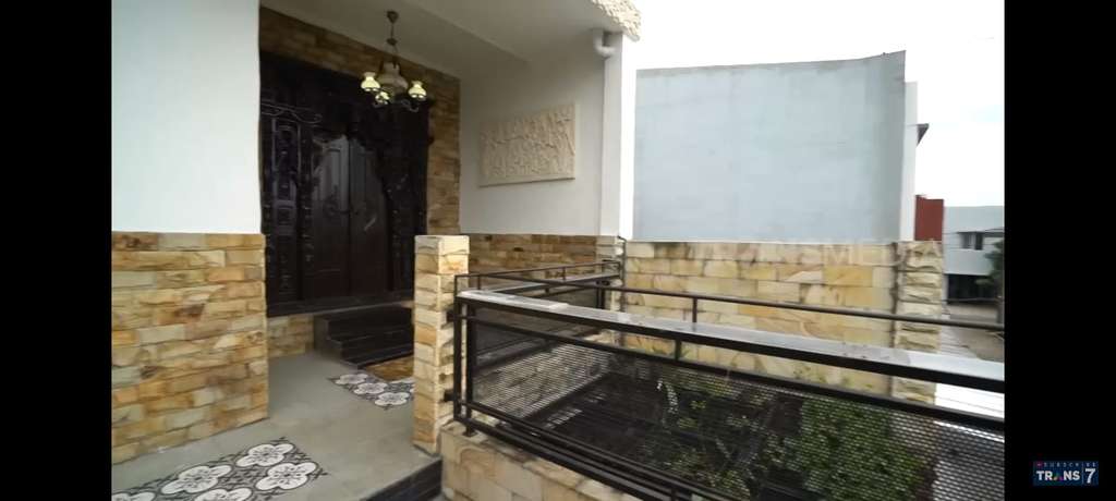 Potret Rumah Bopak