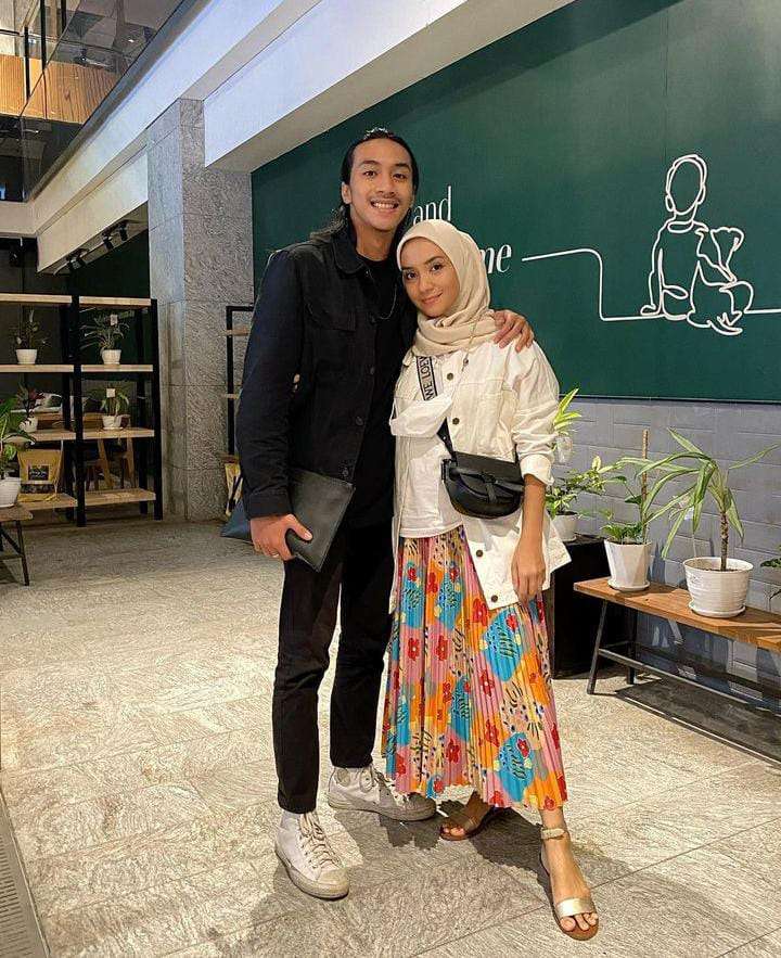 Potret Anak Sulung Enno Lerian