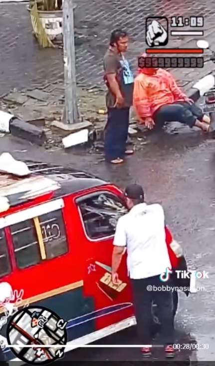 Angkot di Medan Kabur Usai Tabrak Motor, Langsung Dicegat Rombongan Wali Kota yang Melintas