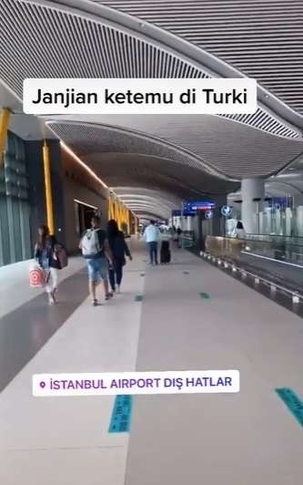 Wanita Maluku LDR dengan Tentara Amerika